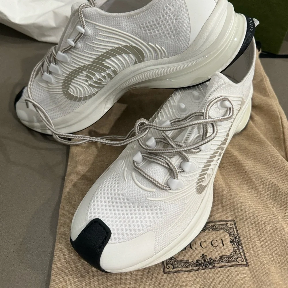 Gucci White Athletic Sneakers with Black Toe and Silver Accent